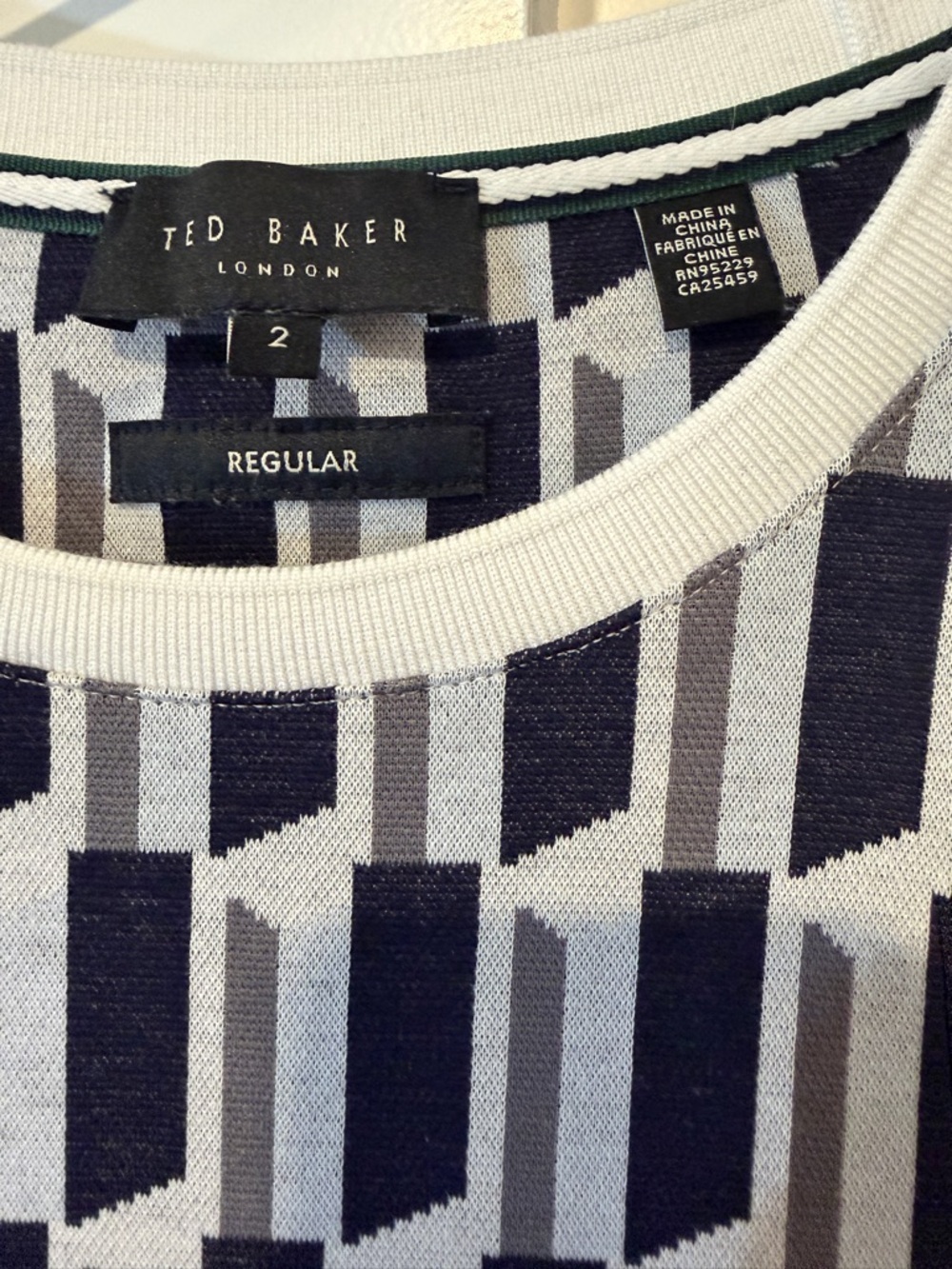 Ted Baker Marvins Heavy Weight Short Sleeve T-Shirt - Picture 2 of 5